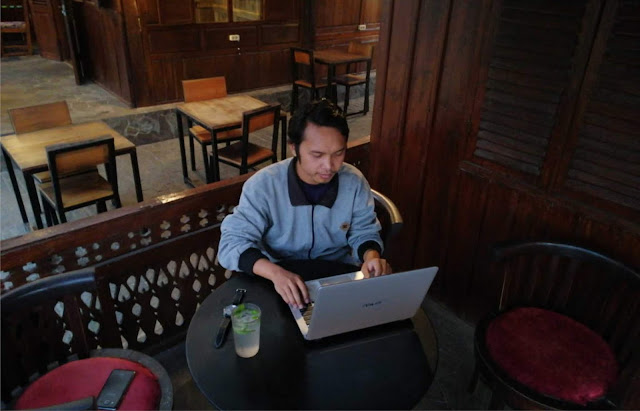 Asus VivoBook Ultra A412DA dan Tabungan Masa Depan Asus VivoBook Ultra A412DA dan Tabungan Masa Depan